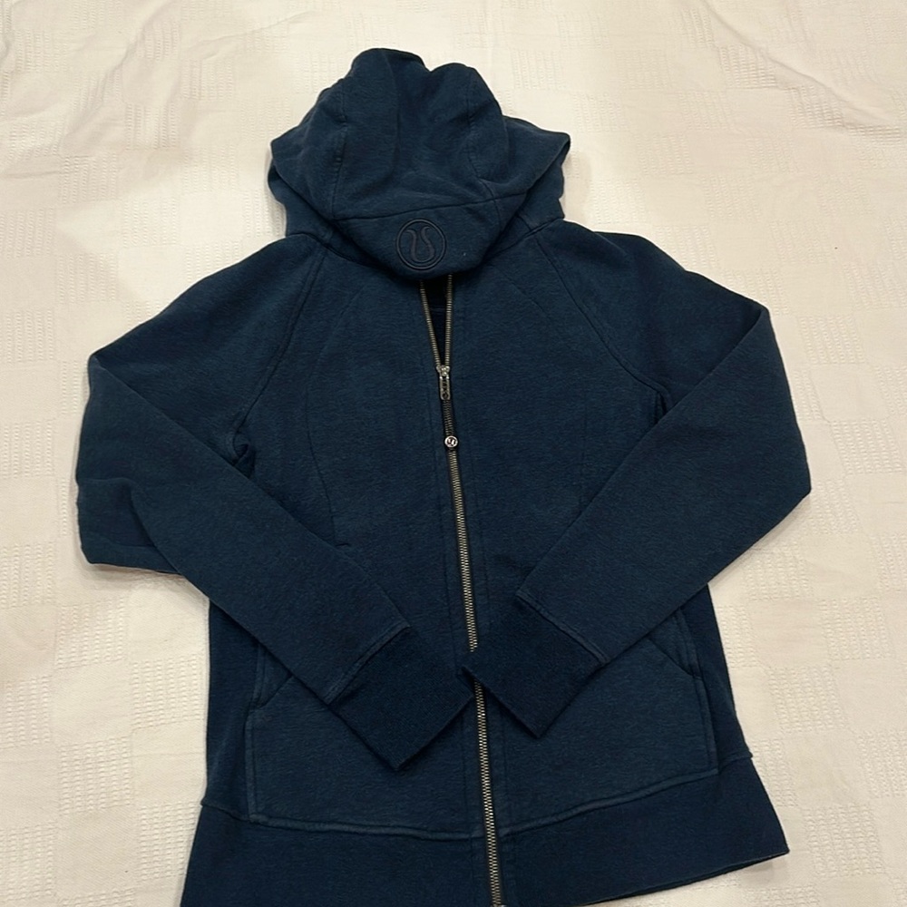 lululemon Size 6 Full Zip Scuba Hoodie in Heathered Naval Blue